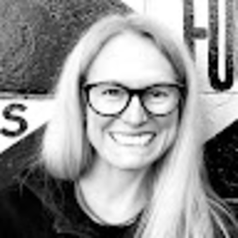 Meet your Posher, Laura
